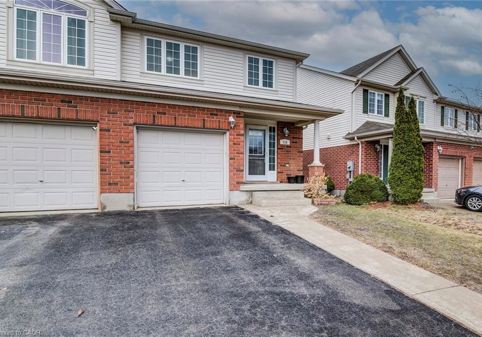 116-commonwealth-street-kitchener-ontario-40810580