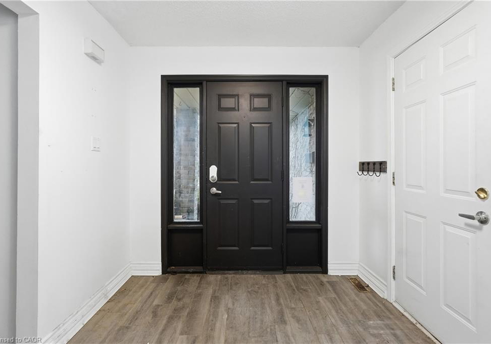 138-rowntree-drive-hamilton-ontario-40810581