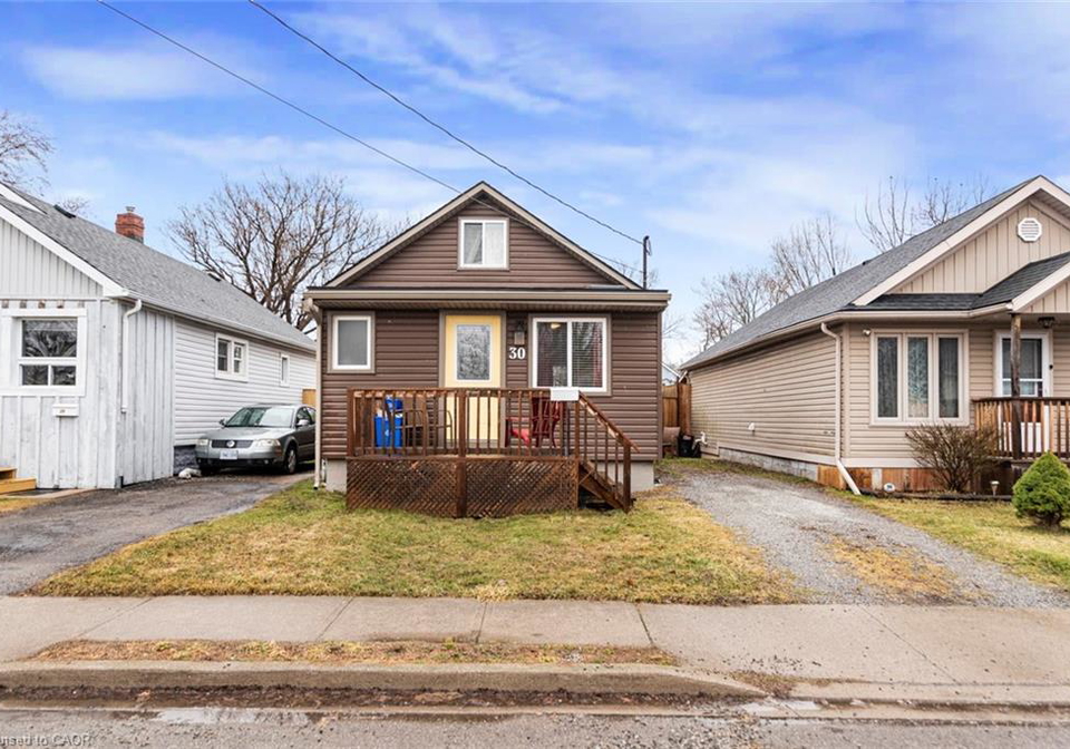30-mcalpine-avenue-welland-ontario-40810600