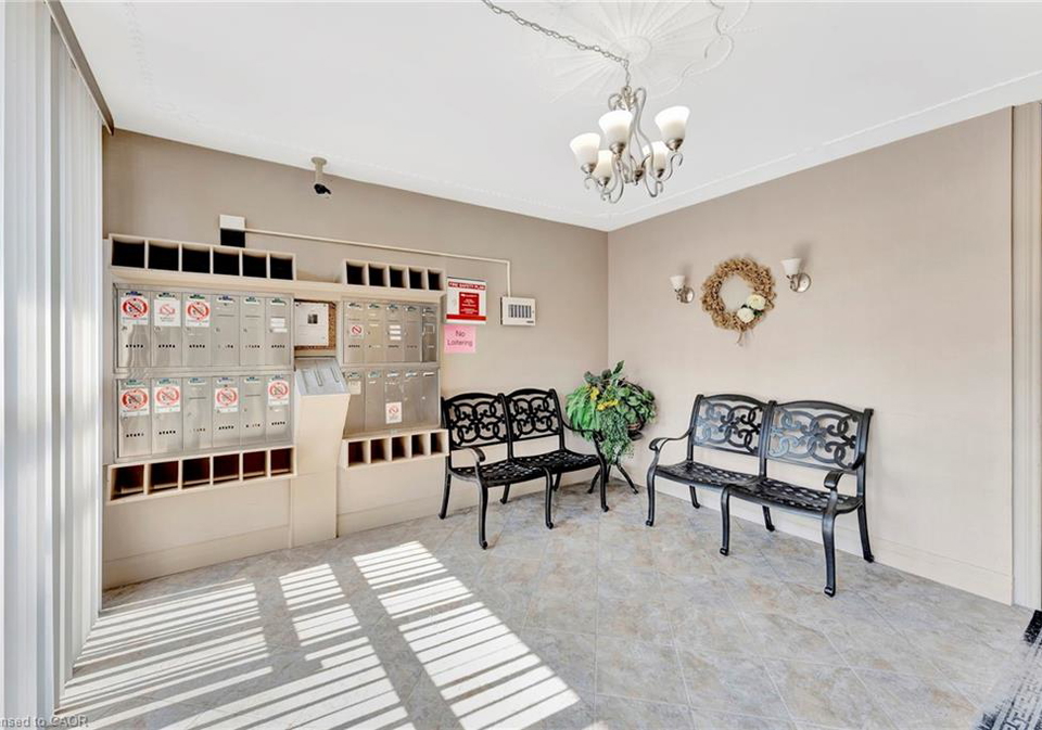 944-caledonian-view-cambridge-ontario-40810603