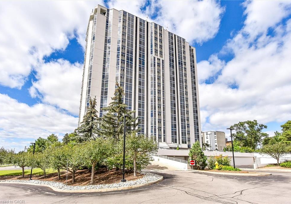 190-hespeler-road-cambridge-ontario-40810620