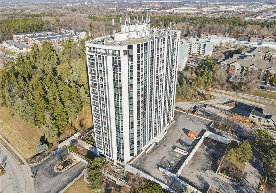 190-hespeler-road-cambridge-ontario-40810620