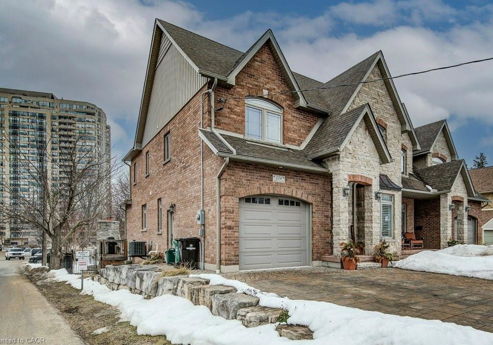 124-allen-street-e-waterloo-ontario-40810641