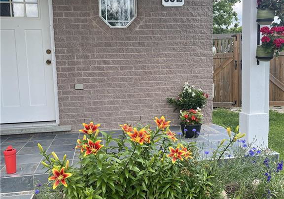 661-jacob-lane-waterloo-ontario-40810644