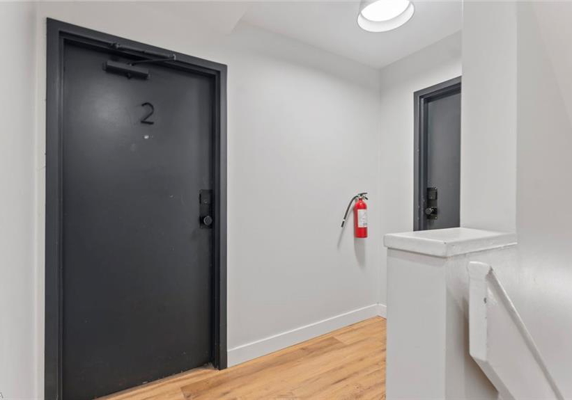302-colborne-street-brantford-ontario-40810780