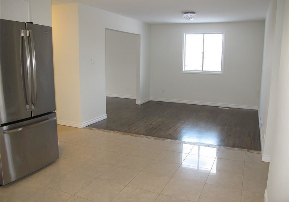 3-lancer-court-hamilton-ontario-40810799
