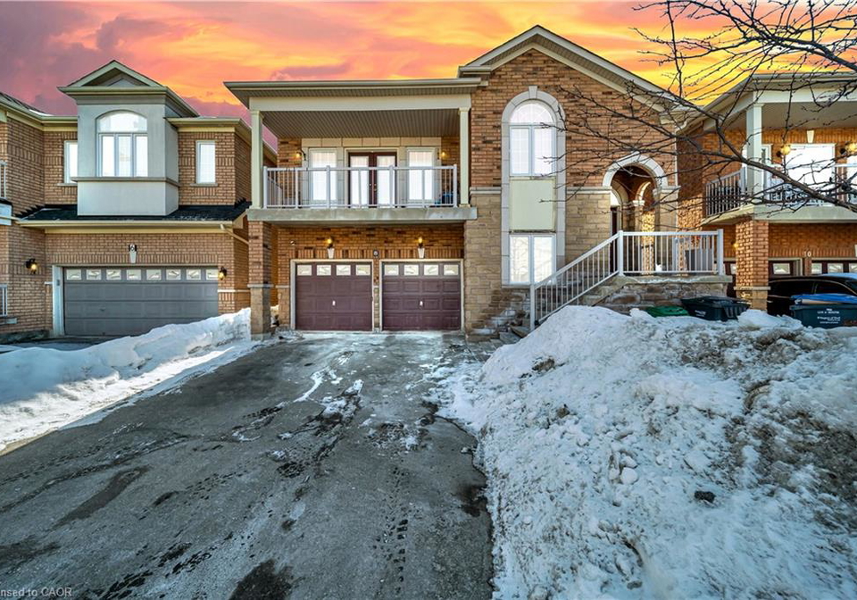 8-atira-avenue-brampton-ontario-40810819