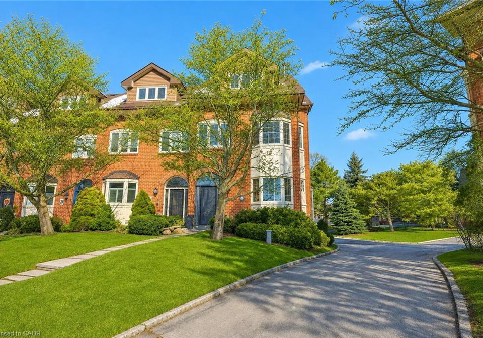 63-tradewind-drive-oakville-ontario-40810820