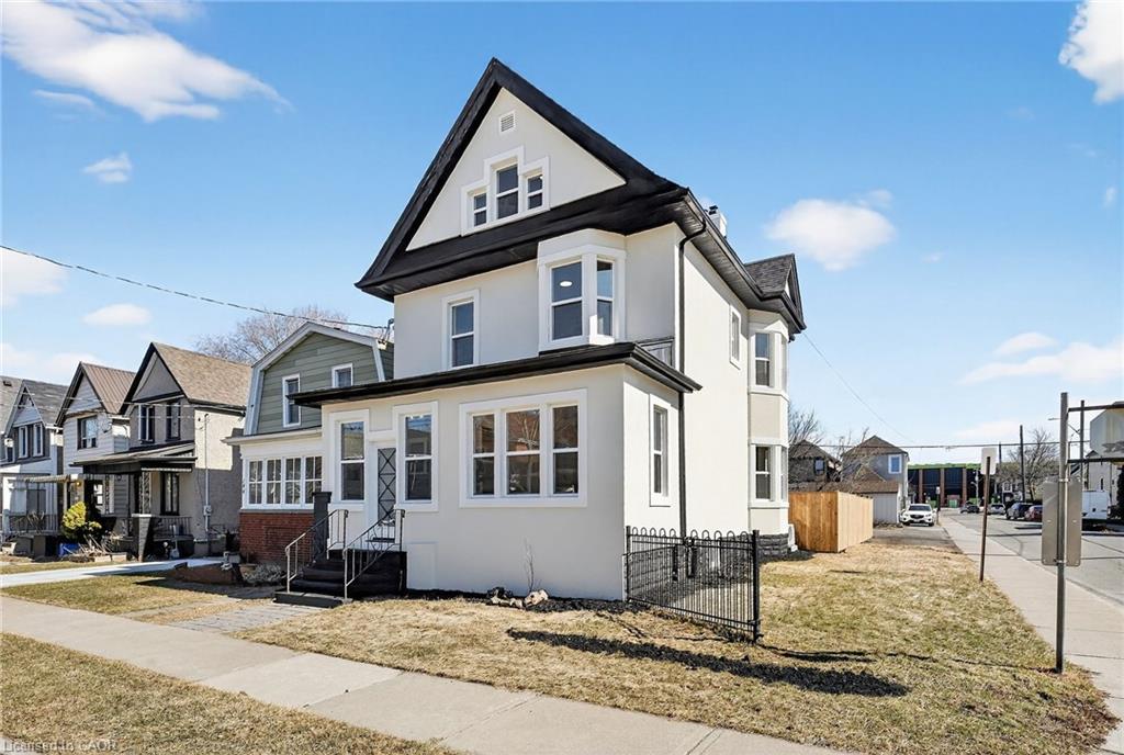142-avondale-street-hamilton-ontario-40810830