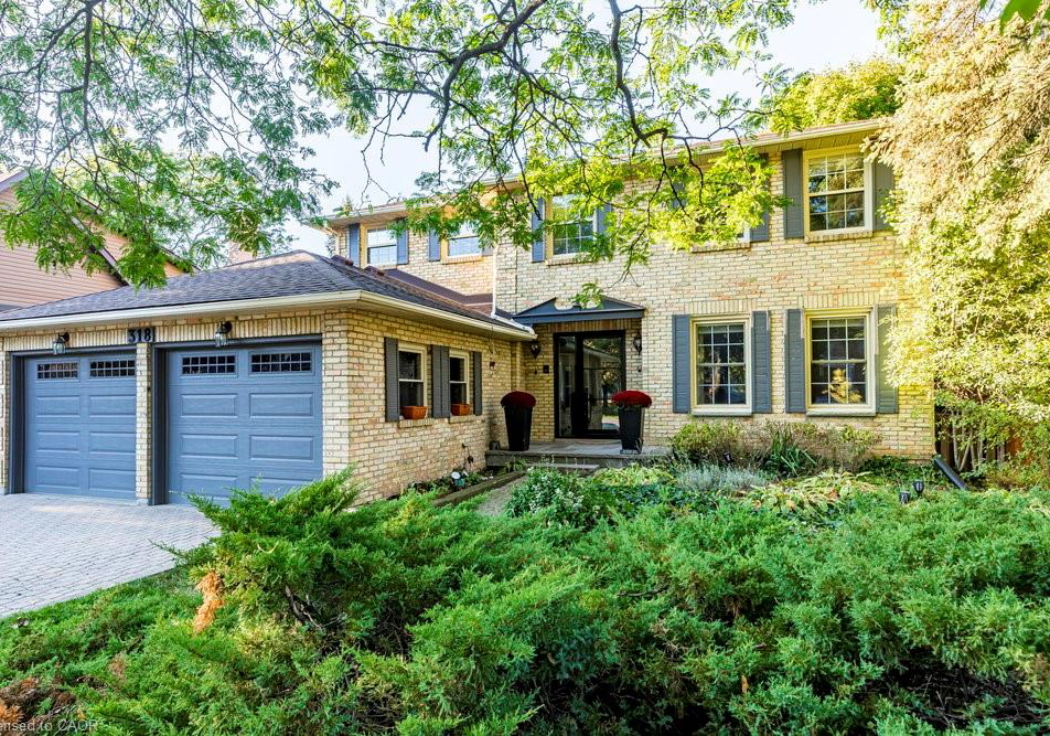 318-lloyminn-avenue-ancaster-ontario-40810885