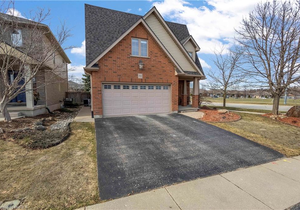 783-stonegate-drive-woodstock-ontario-40810940