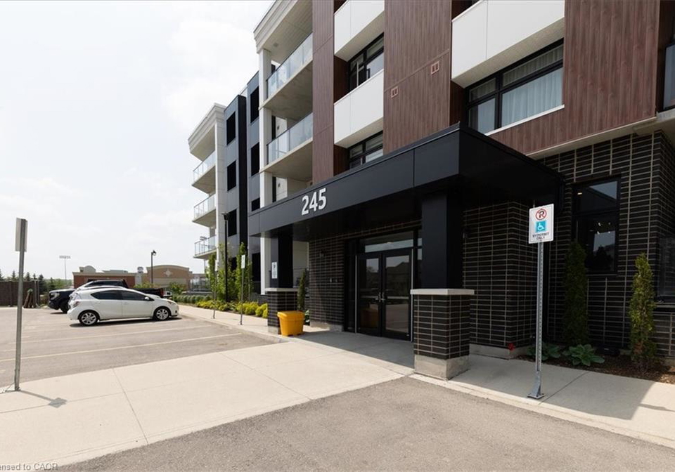 245-grey-silo-road-waterloo-ontario-40810986