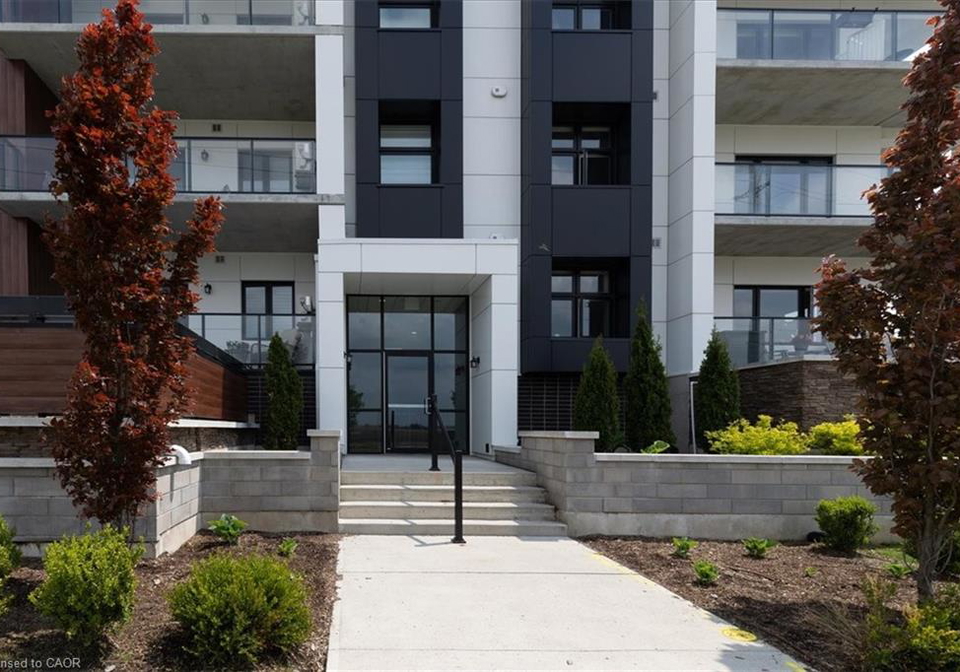 245-grey-silo-road-waterloo-ontario-40810986