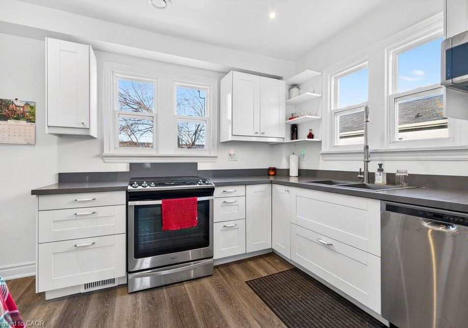 710-rennie-street-hamilton-ontario-40811175