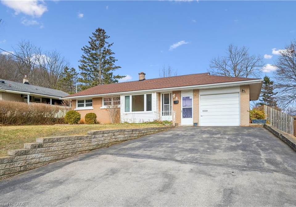 8-gordon-street-cambridge-ontario-40811176