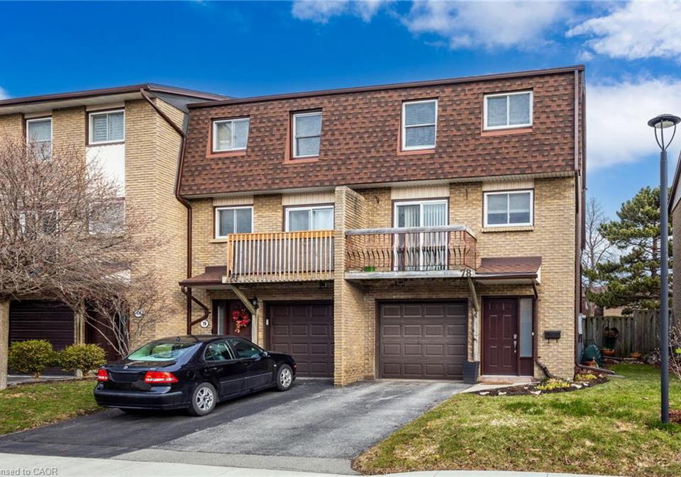 1115-paramount-drive-stoney-creek-ontario-40811182
