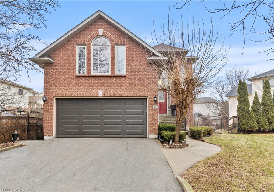 10-pinecreek-road-waterdown-ontario-40811209