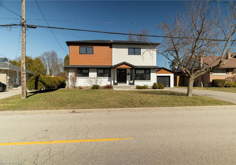 40-varadi-avenue-brantford-ontario-40811249