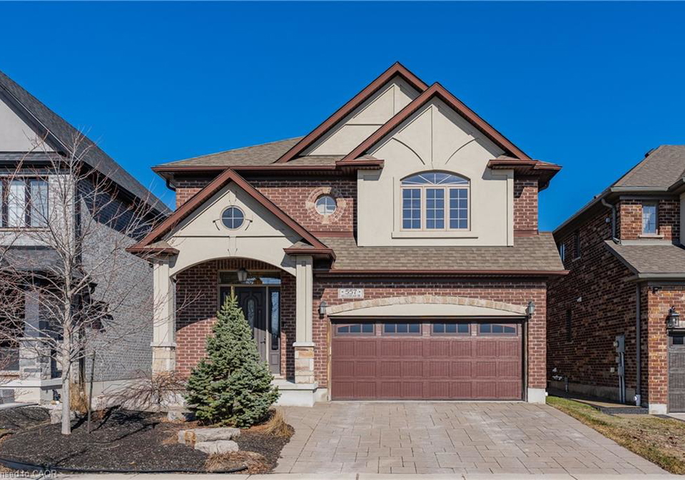 557-millstream-drive-waterloo-ontario-40811261