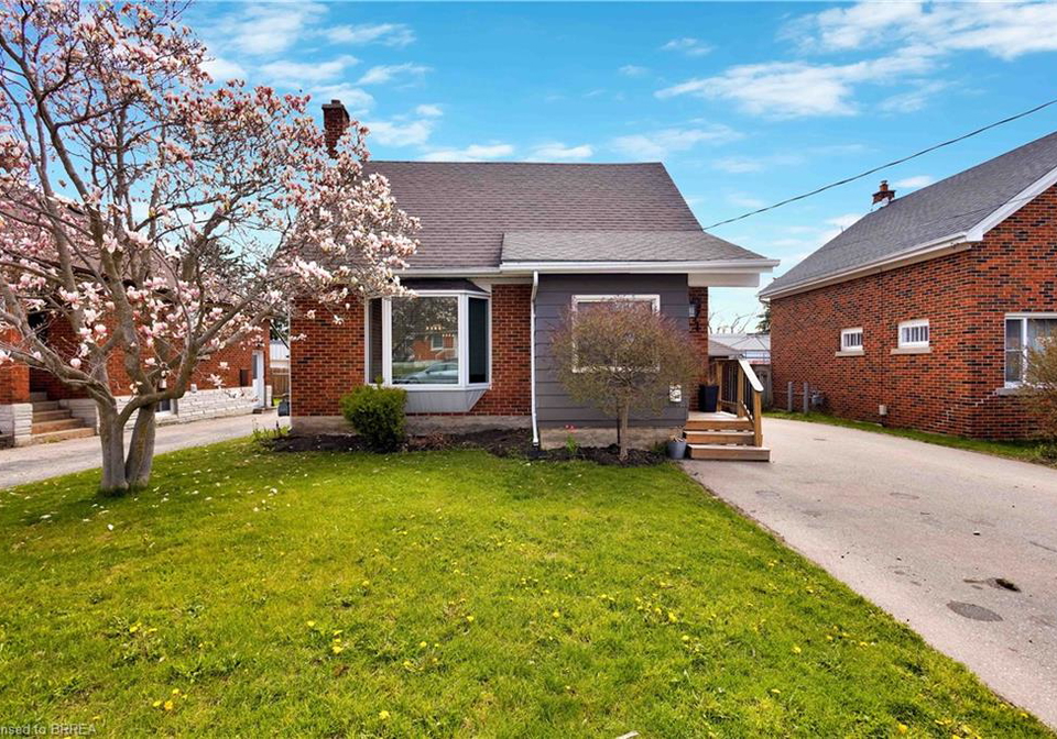 371-ottawa-street-s-kitchener-ontario-40811333
