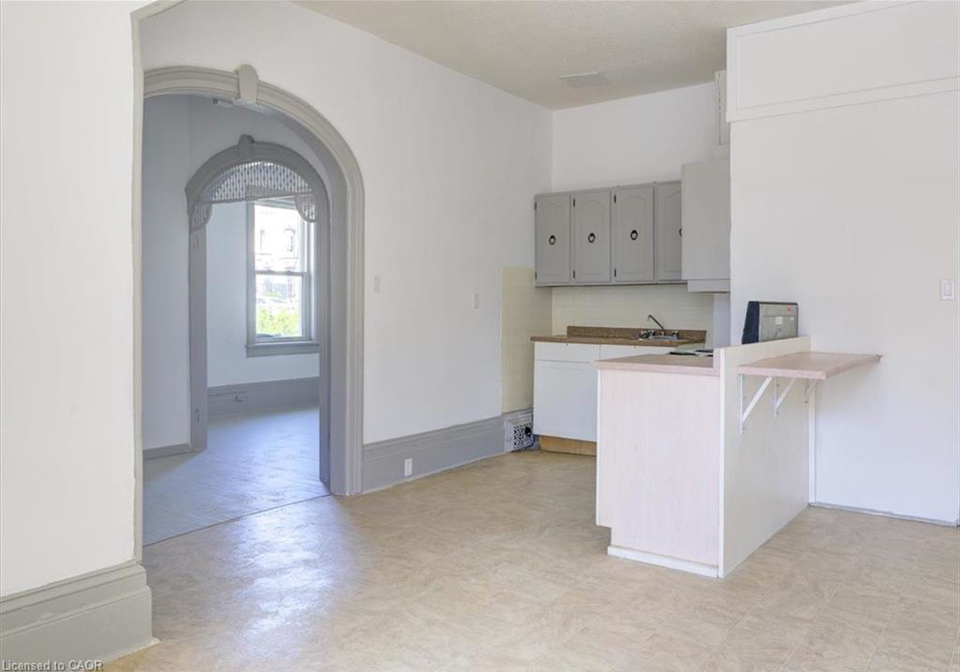145-norfolk-street-s-simcoe-ontario-40811365