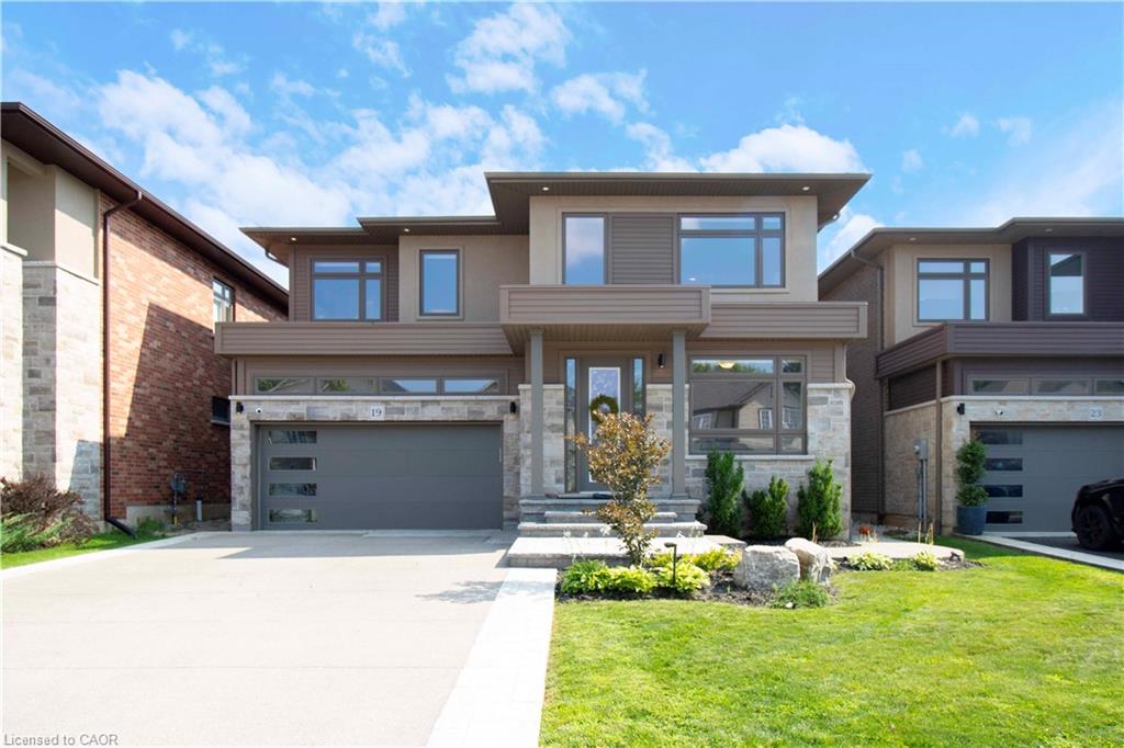 19-secinaro-avenue-ancaster-ontario-40811378