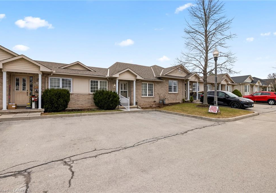 24-kenyon-crescent-grimsby-ontario-40811394