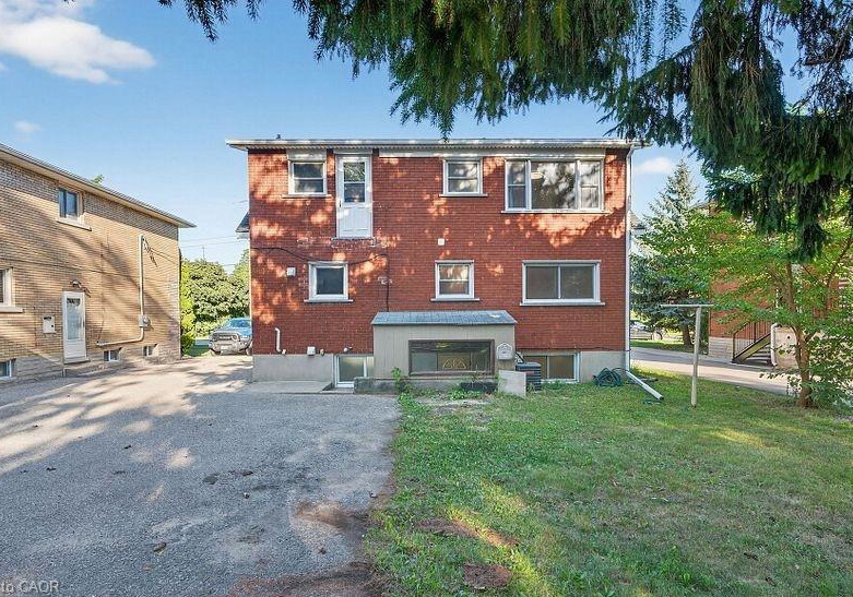 154-montgomery-road-unit-c-kitchener-ontario-40811412