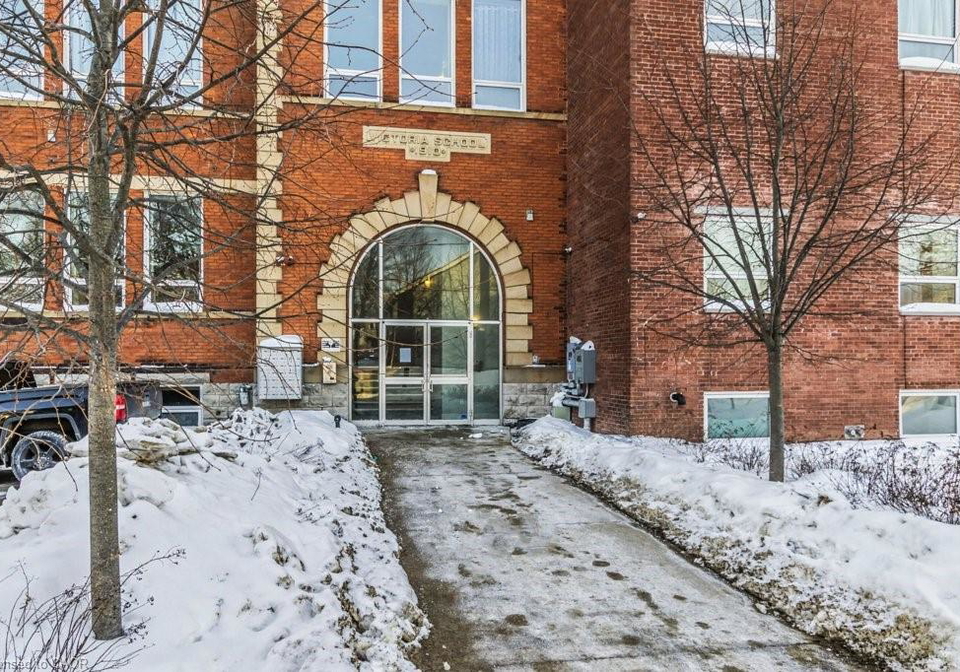 45-delatre-street-woodstock-ontario-40811416