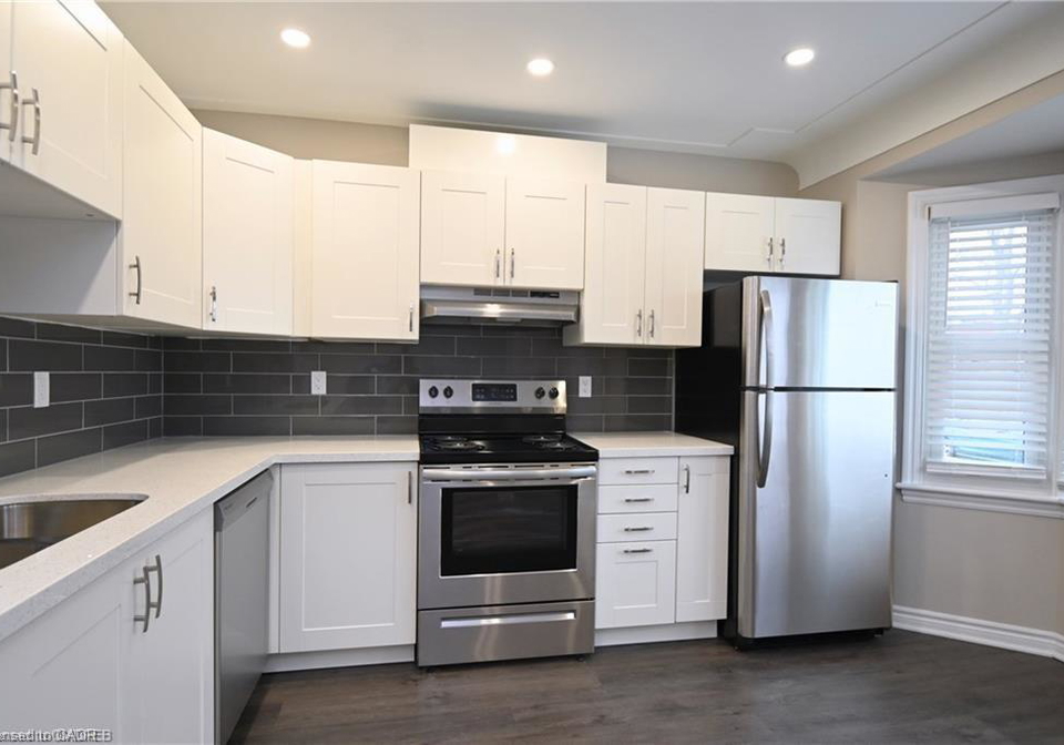 245-east-32nd-street-hamilton-ontario-40811420