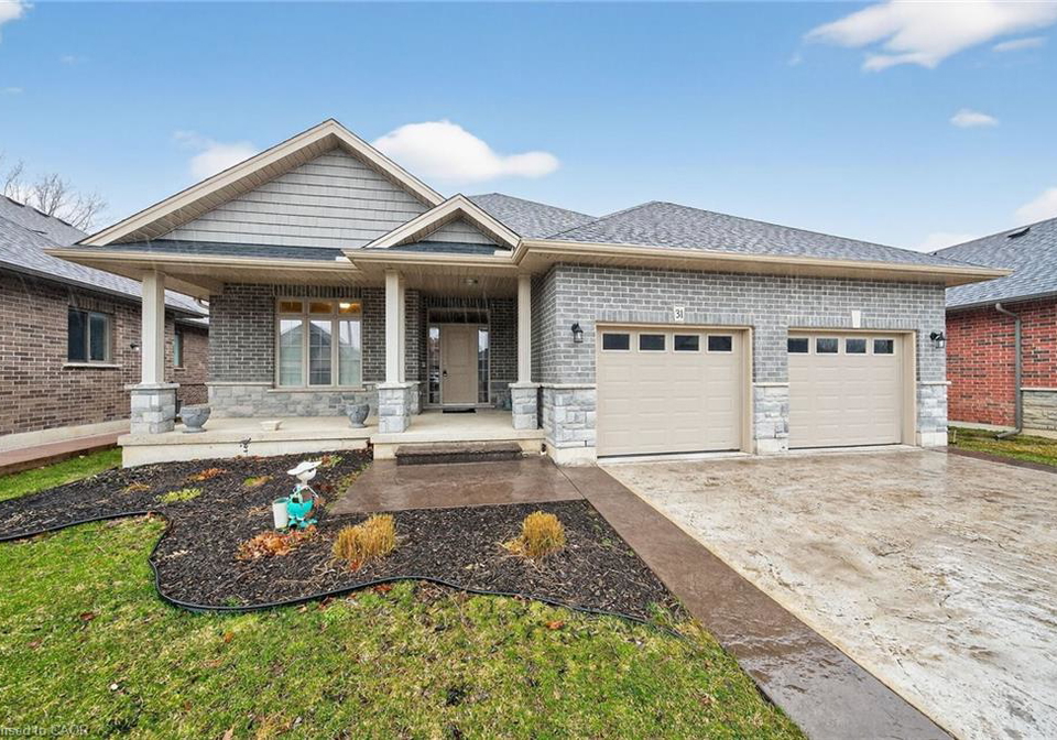 31-sycamore-drive-port-dover-ontario-40811429