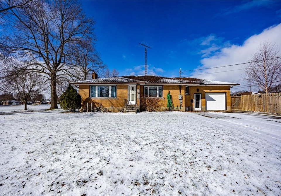 340-delcrest-avenue-delhi-ontario-40811453
