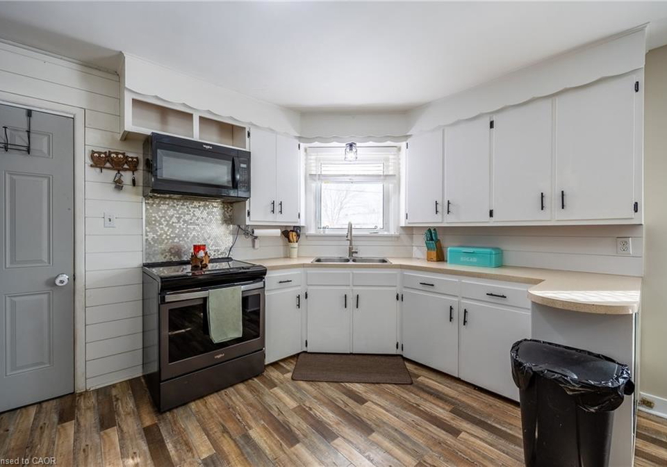 340-delcrest-avenue-delhi-ontario-40811453