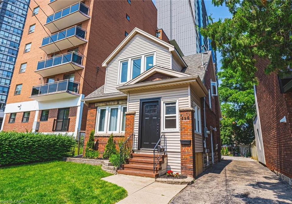 196-walnut-street-s-hamilton-ontario-40811480