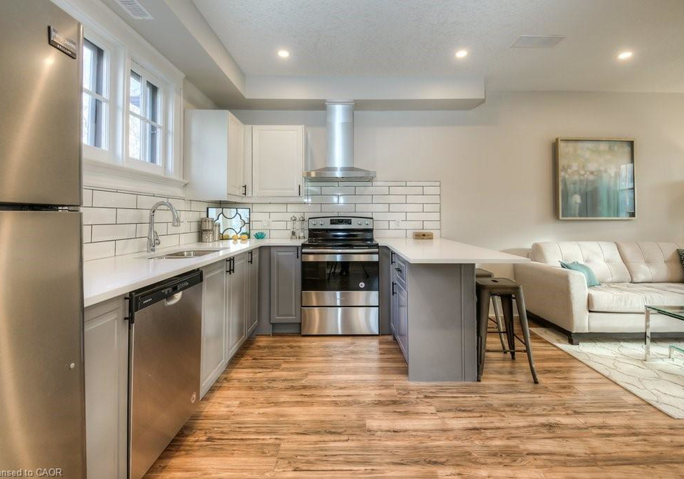 54-park-street-kitchener-ontario-40811587