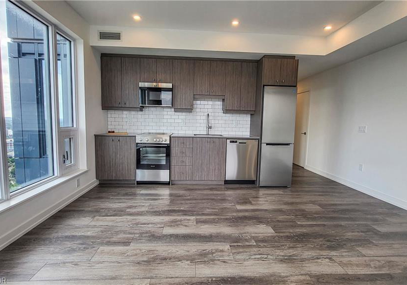 15-wellington-street-s-kitchener-ontario-40811628