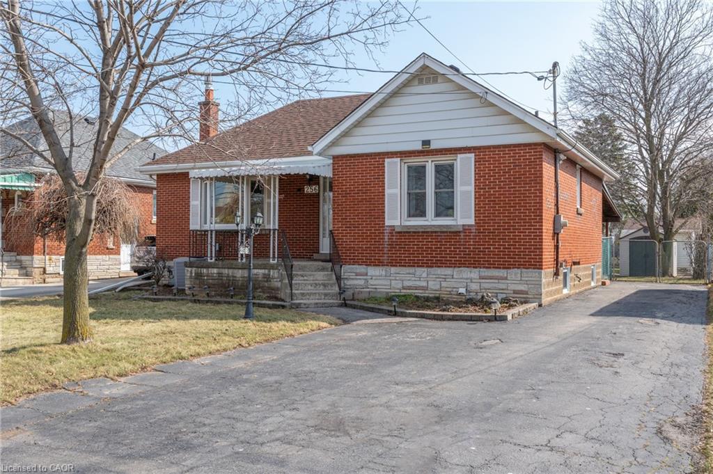 256-gray-road-stoney-creek-ontario-40811641