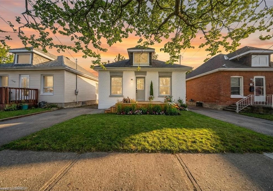 327-sheridan-street-brantford-ontario-40811646