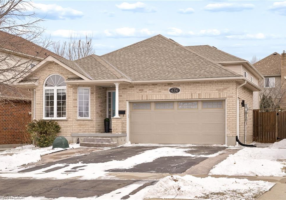 636-fern-road-waterloo-ontario-40811682