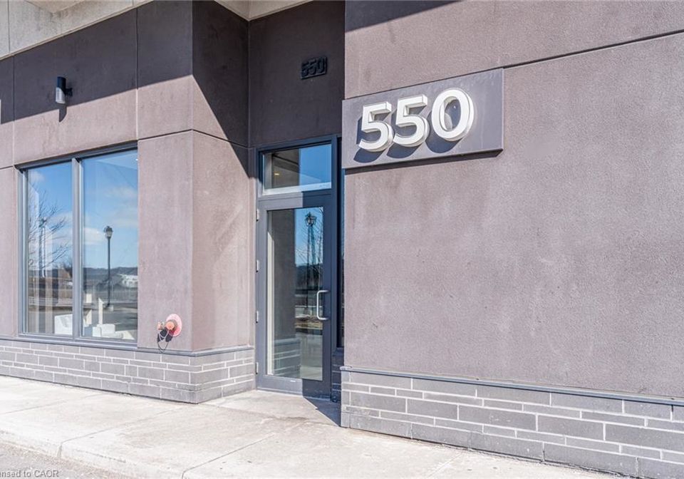 550-north-service-road-grimsby-ontario-40811699