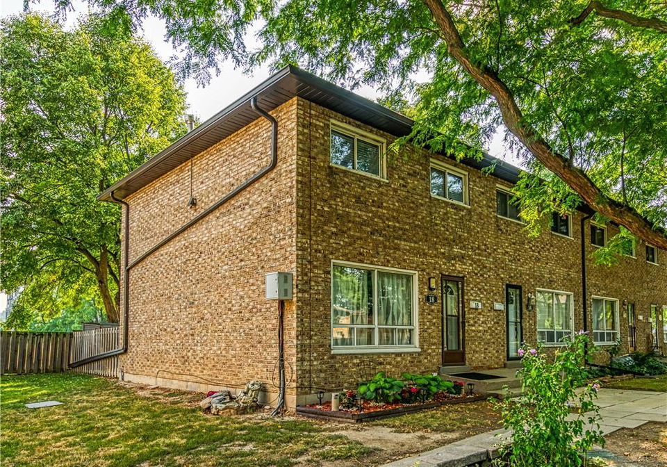 18-riverdale-drive-hamilton-ontario-40811771