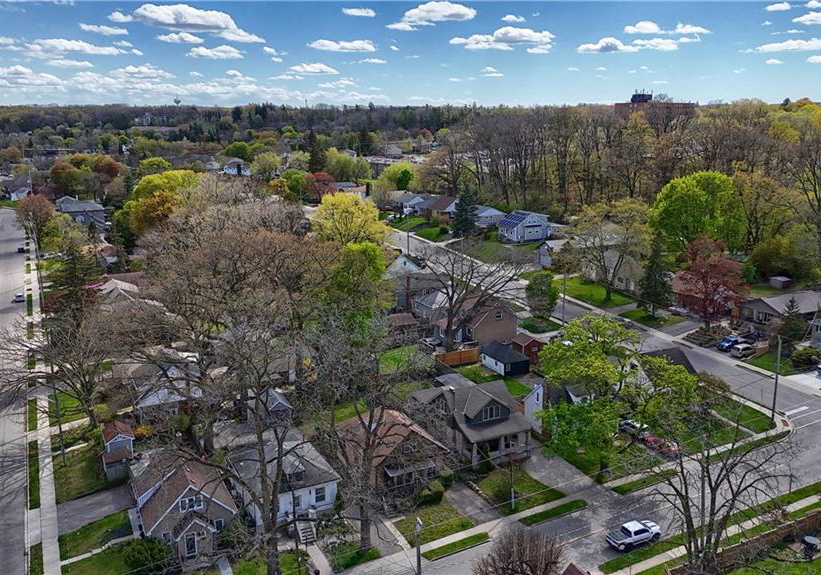 56-churchill-drive-cambridge-ontario-40811773