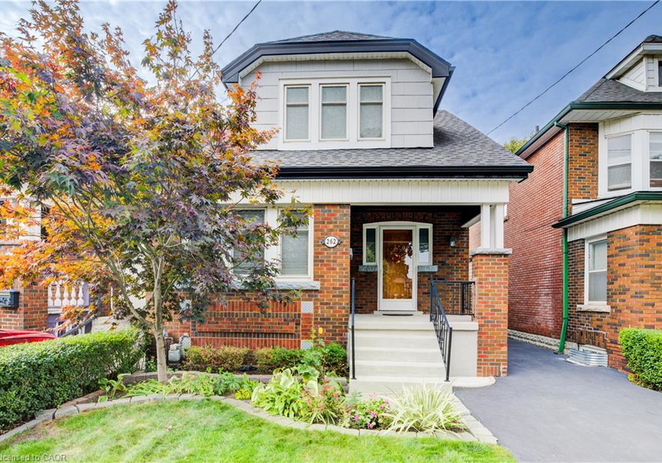 262-province-street-s-hamilton-ontario-40811790