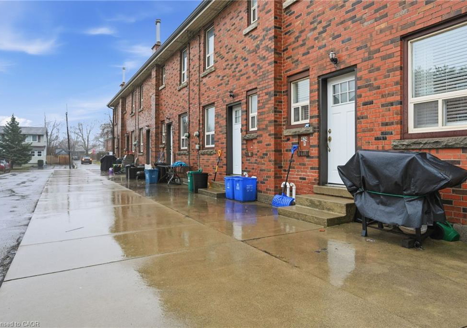 424-east-42nd-street-hamilton-ontario-40811858