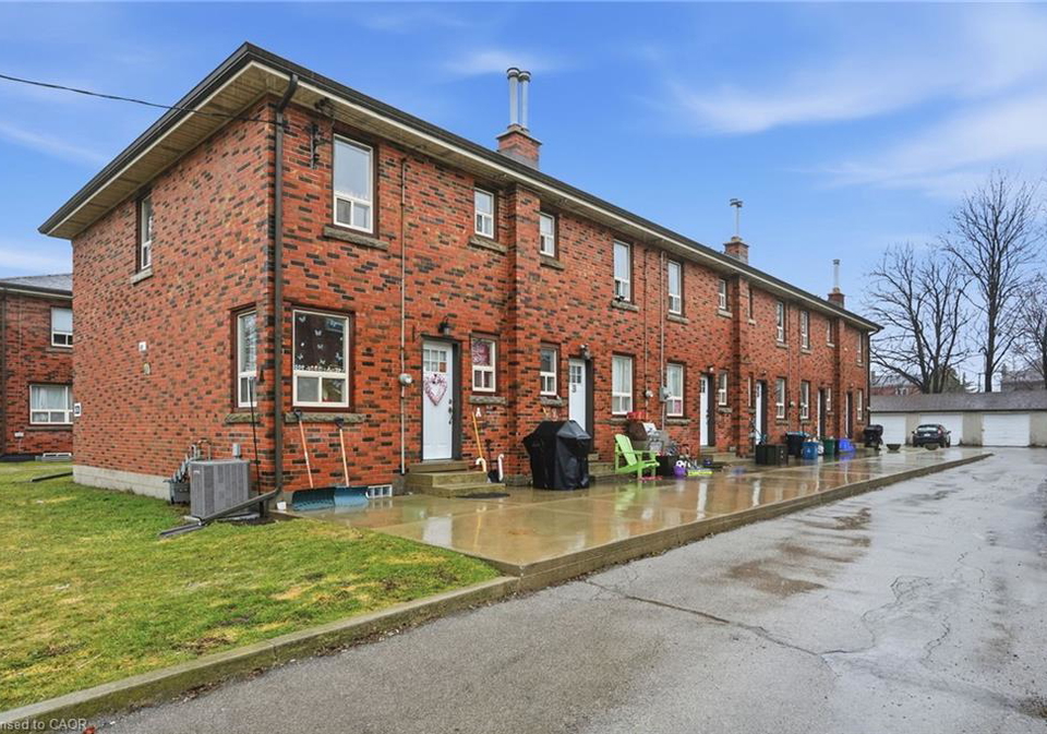 424-east-42nd-street-hamilton-ontario-40811858