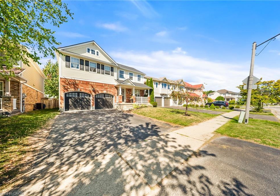 132-blackburn-drive-brantford-ontario-40811906