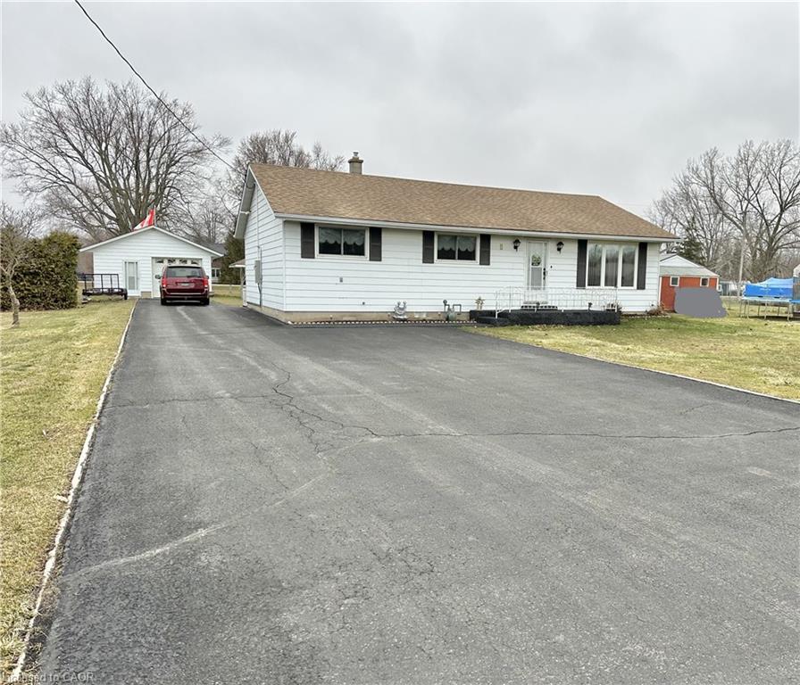8-aylmer-street-booths-harbour-ontario-40811915