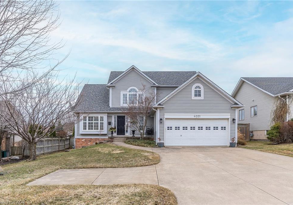 4021-mountain-street-beamsville-ontario-40811981