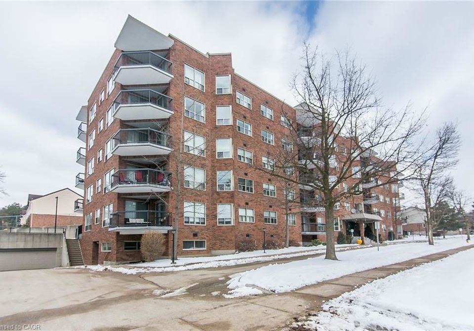 300-keats-way-waterloo-ontario-40812006