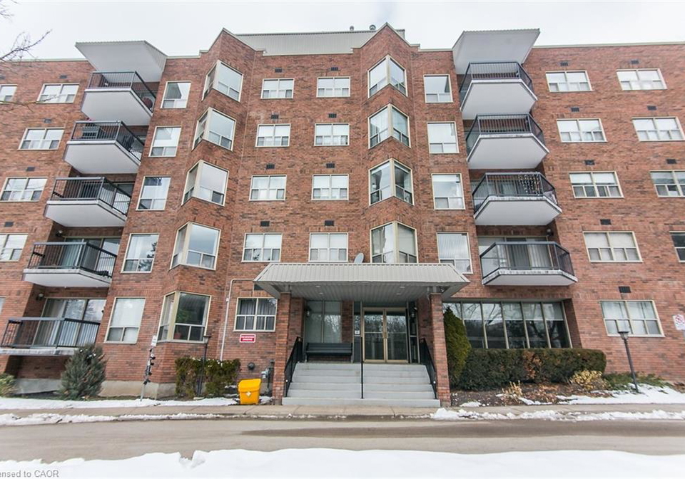 300-keats-way-waterloo-ontario-40812006